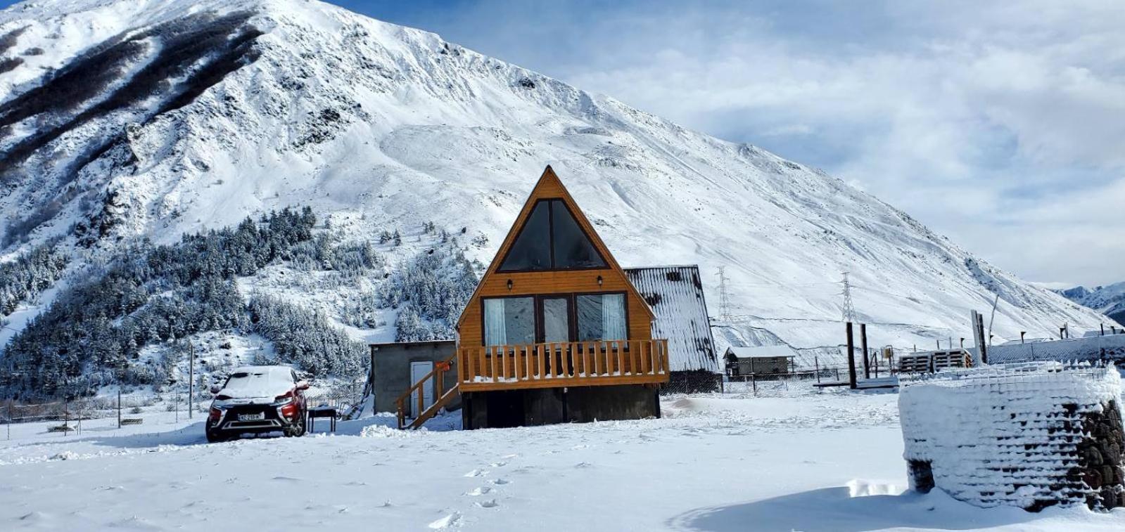 Mountain Hut In Kazbegi Villa Exteriör bild