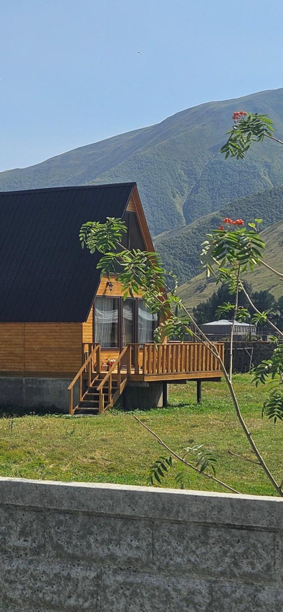 Mountain Hut In Kazbegi Villa Exteriör bild